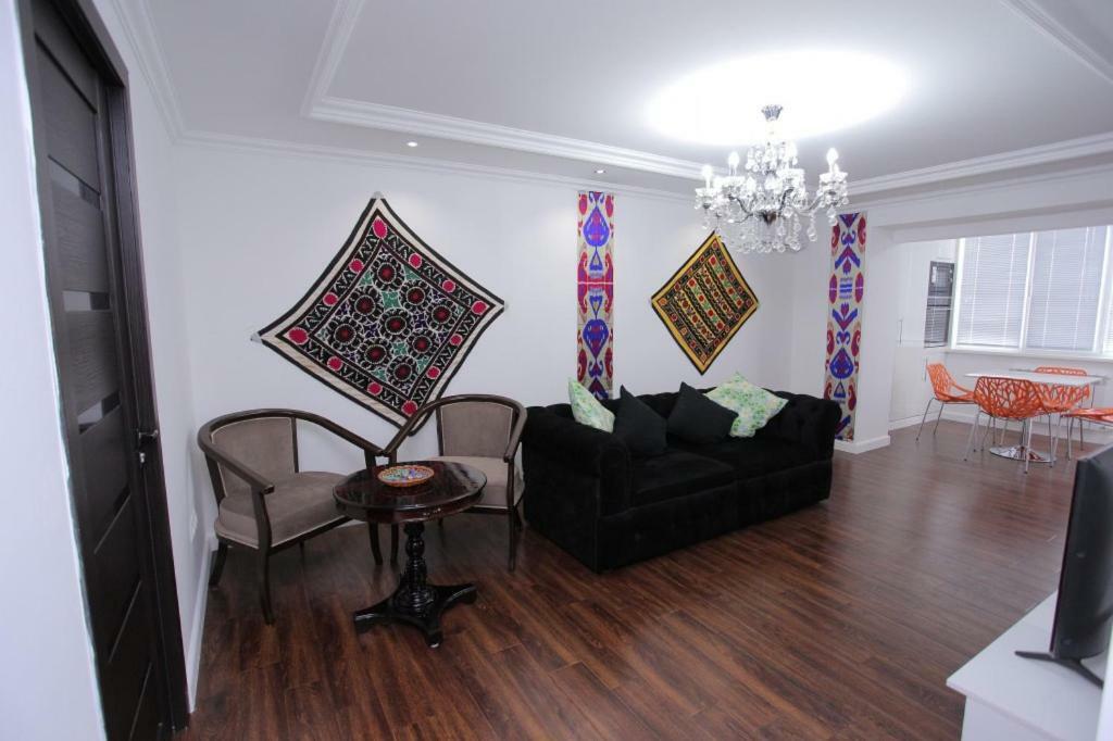 Overlooking Registan Square Luxury 2 Bedrooms Apartment Samarkand Ngoại thất bức ảnh